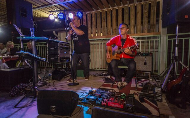 Camping les Plages de l'Ain