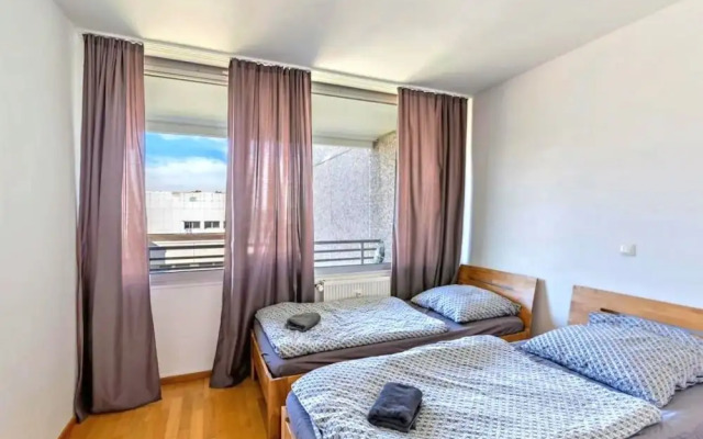 Stunning 1-bed Apartment in Neuss