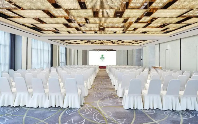 Holiday Inn Guangzhou South Lake