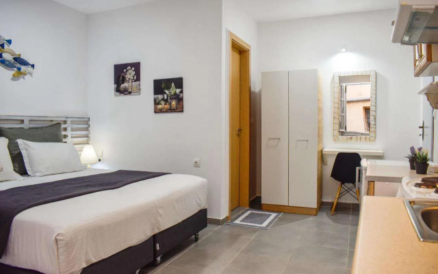 Aura Skiathos