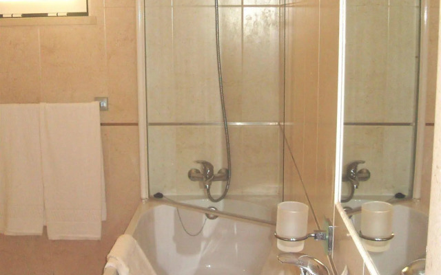 Glenridge Albufeira Beach & Golf Resort