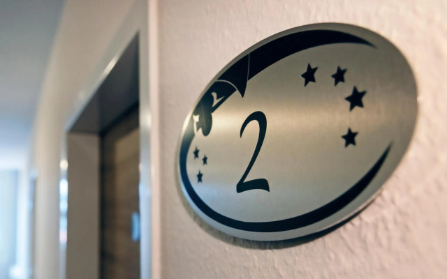 Hotel sleep & go