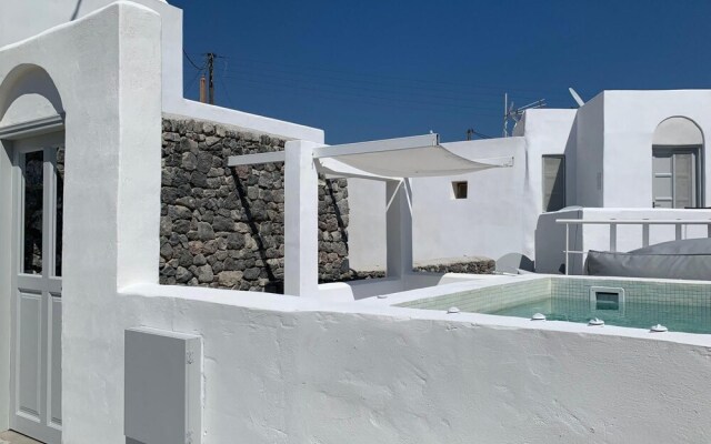 Timedrops Santorini Kallisti Villa Courtyard Suite