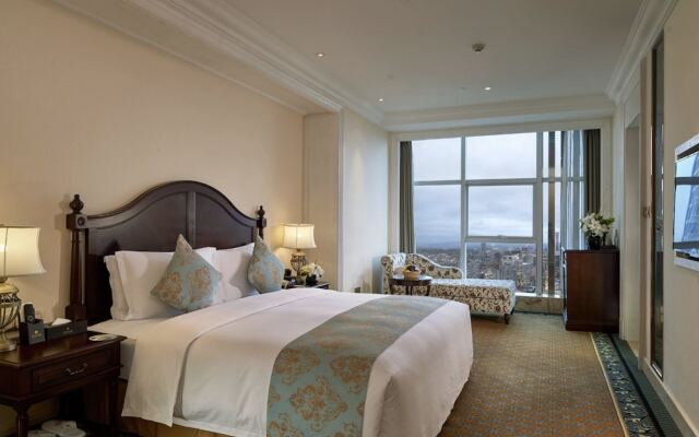 Yinxin Century Hotel