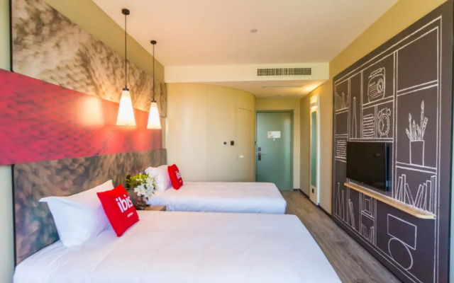 ibis Wenzhou University Hotel
