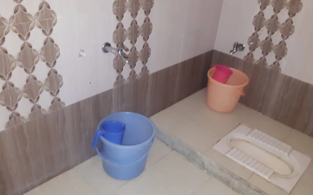 Hotel Karnavati Restaurant