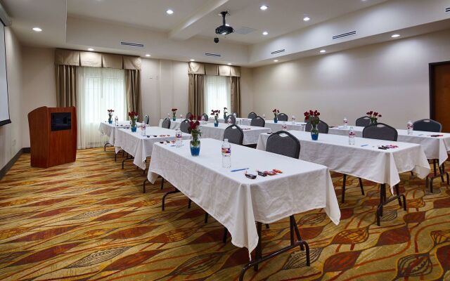 Best Western Plus Spring Inn & Suites