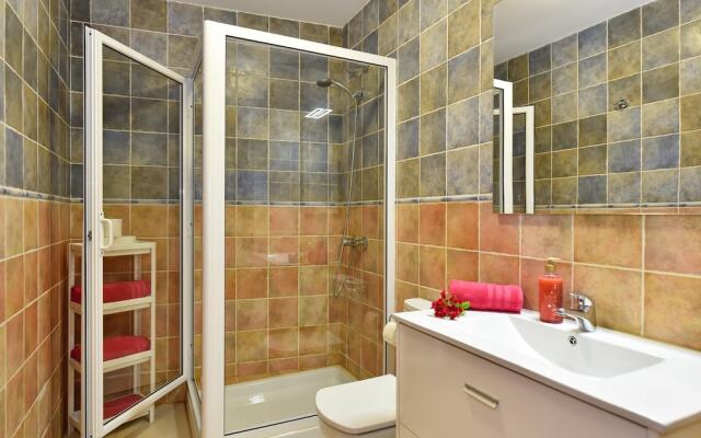 Modern and New Apartment in Arinaga Playa 1A