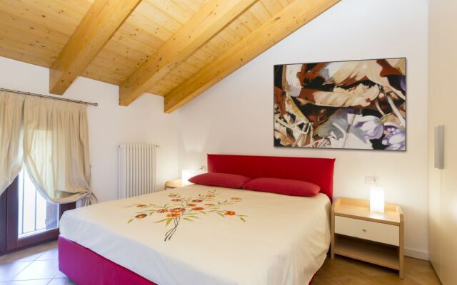 Residence Rta La Rosa delle Dolomiti