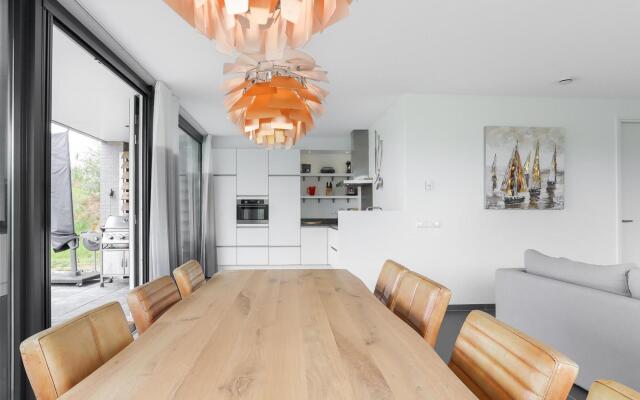 Modern Holiday Home in Kamperland With Garden