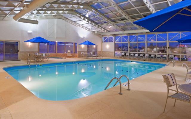 Holiday Inn Youngstown South by IHG