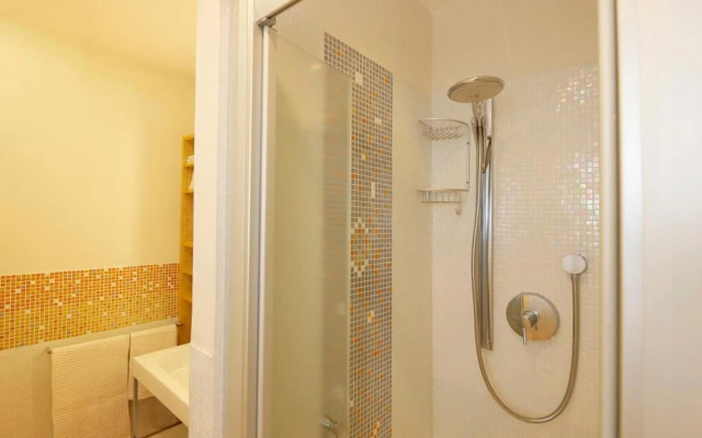 Siena UP Town - Sabrina's Cozy Apartment