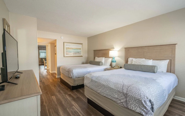 Club Destin Condos