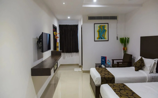 Capital O 7884 Hotel Thyag Inn