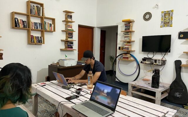 Rootsvilla Hostel Goa