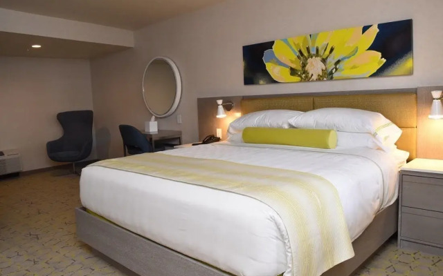 The Fredonia Hotel and Convention Center