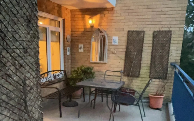 Beautiful 3 Bedroom Apartment in Bournemouth
