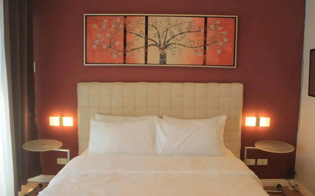 A2J BGC Luxury 1BR Suite Near Burgos Circle & Mall