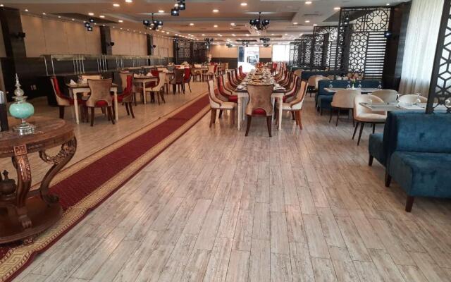 Jewel Al Nasr Hotel & Apartments