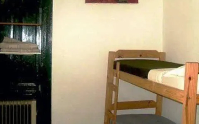 Mantengase Hostel