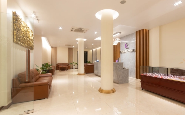 Regent Hotel