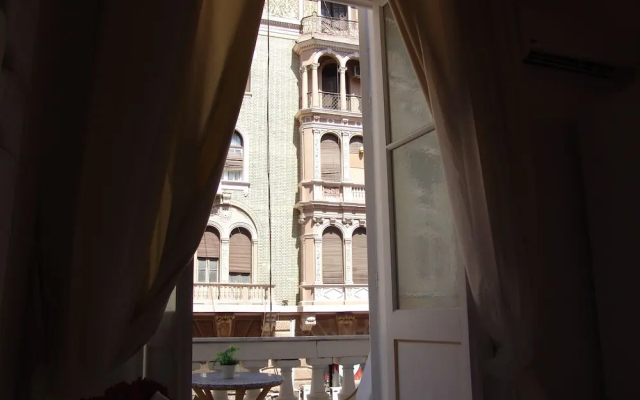 Velvet Hotel