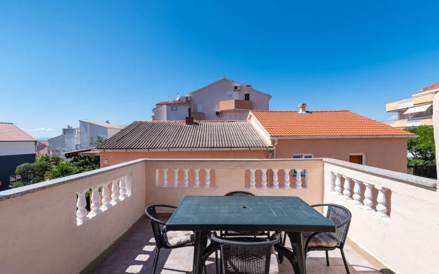 Ivica two Bedroom Apartment L, Novalja