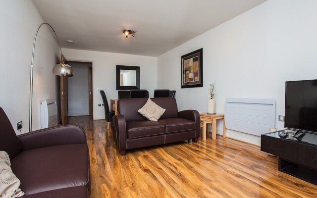 Stunning 2 Bed Apartment with Amazing Views