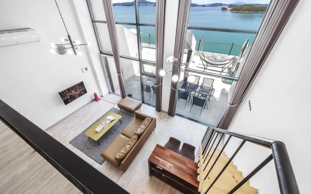 Yeosu Andante Pension