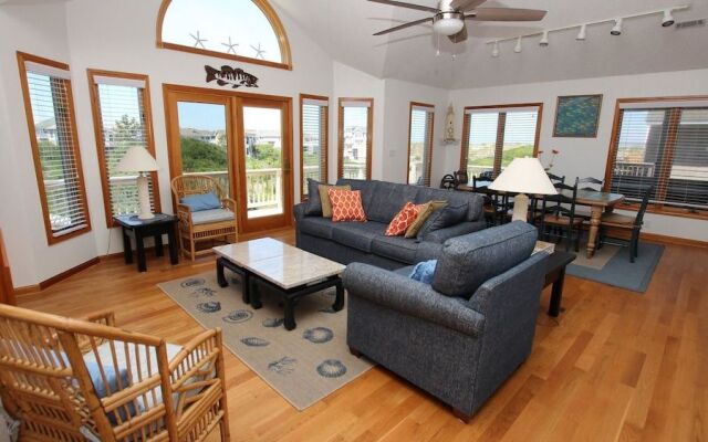 Starfisher Skimmer - 5 Br Home