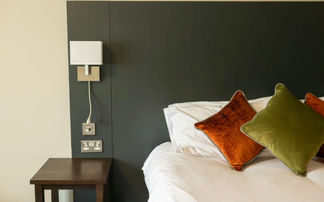 Premier Inn Warrington South