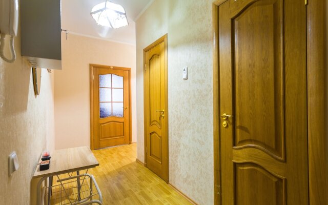 Apartment on Budapeshtskaya 7