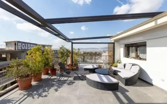 Top floor ap Huge balcony with astonishing view