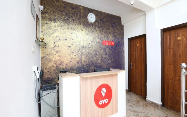 V Wella Comforts By OYO Rooms