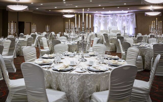 Delta Hotels by Marriott Sault Ste. Marie Waterfront