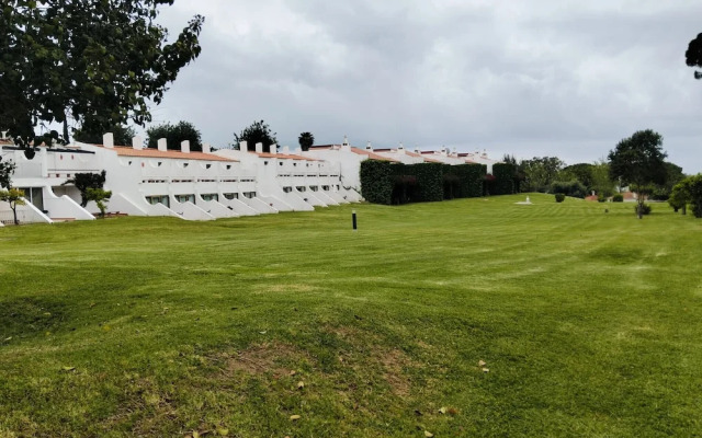 Nice Terrace Pool Studio