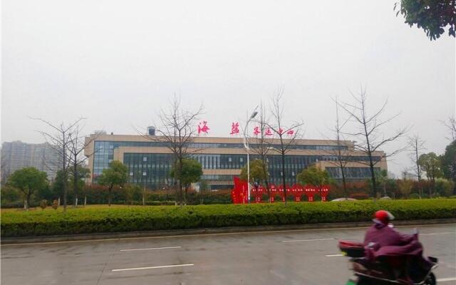 GreenTree Inn Jiaxing Haiyan County Passenger Depot Branch