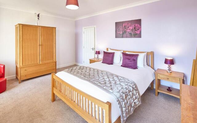 Host Stay Rosemill