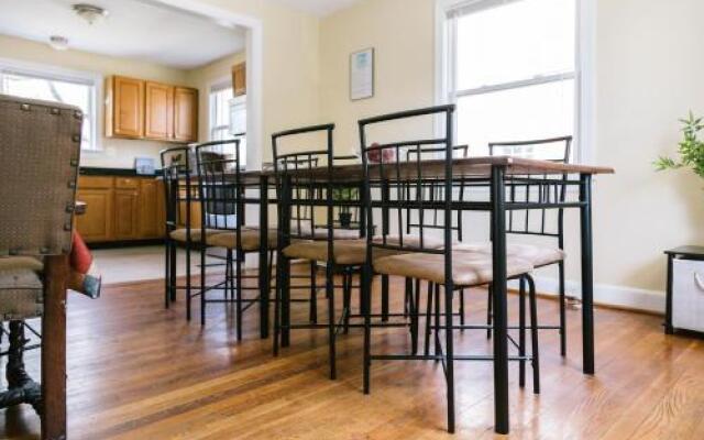 America's Hostel At Bethesda Metro