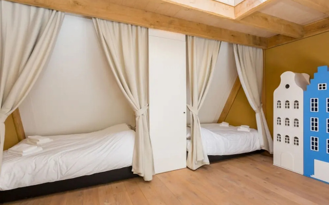 Luxurious Holiday Home in Zoutelande near Sea