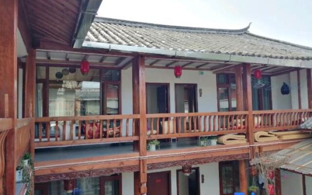 Wolong Inn