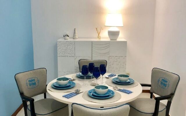Bucharest Apartments DeLuxe
