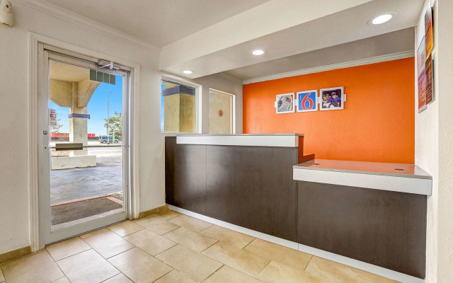 Motel 6 Clovis, NM