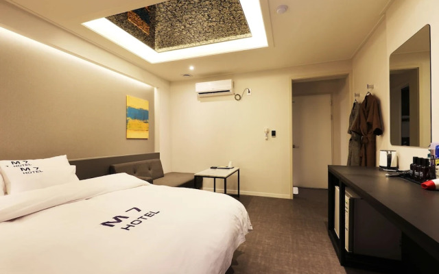 Yongin Singal M7