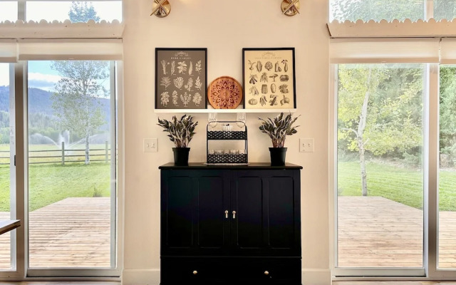 Icicle Haus 4 Bedroom Home