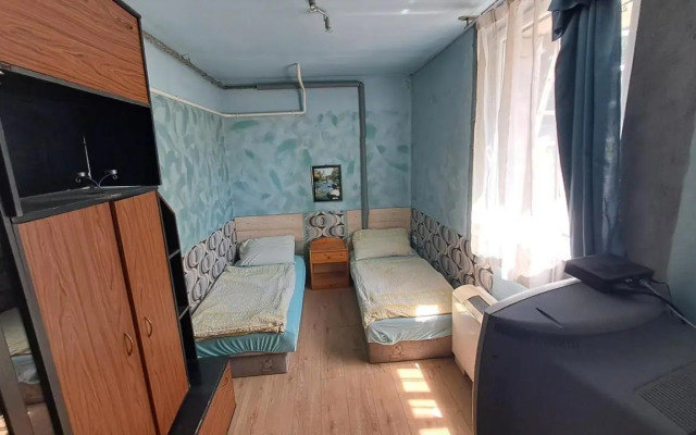 Sárkány Lak
