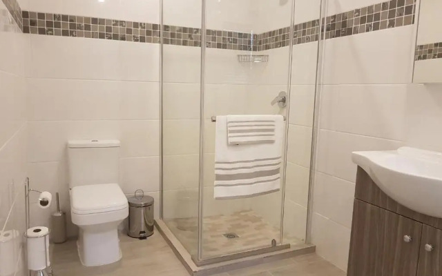 HORIZON BAY - Camps Bay