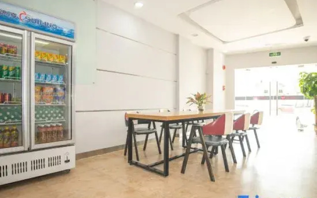 Yimi Hotel (Guangzhou Huawei R&D Center Baiyun Mopei City Branch))