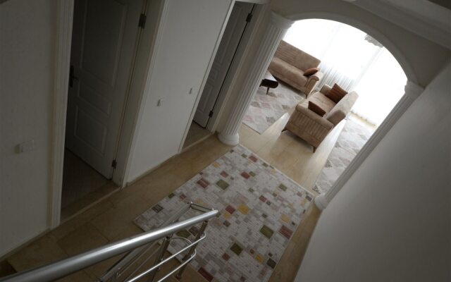 Villa with Majestic Views 1032