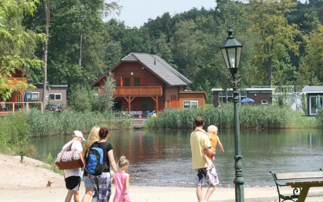 Modern Chalet With Combi-microwave